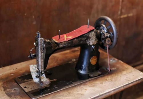 云南發現136年老宅,56扇窗值幾百萬,一臺縫紉機幾百萬不賣