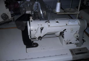 供應(yīng)二手30噸華榮牌液壓下料機(jī) 沖床 9成新價格 廠家 圖片